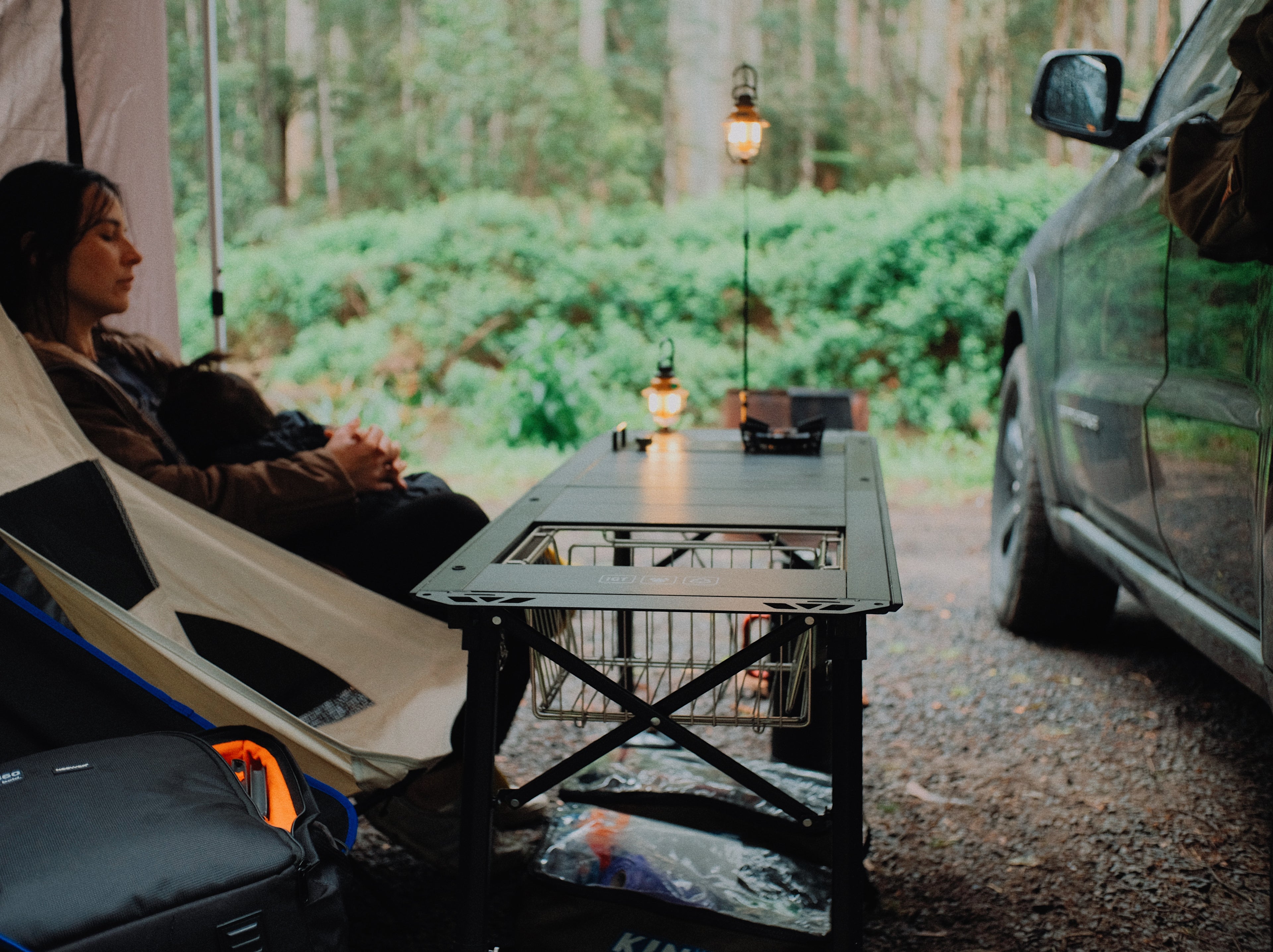 Modular 5 Unit IGT Table