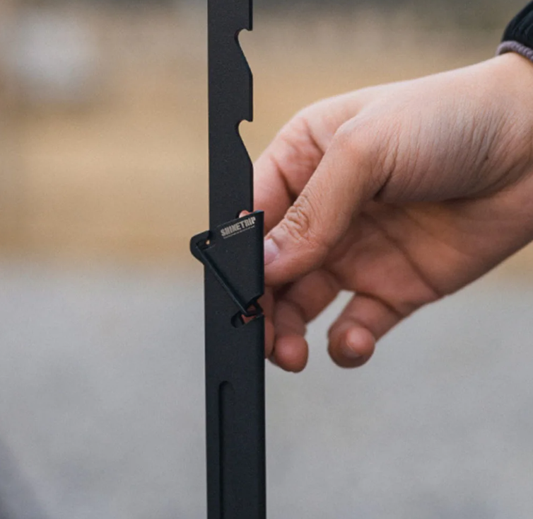 Adjustable IGT Lantern Hanger